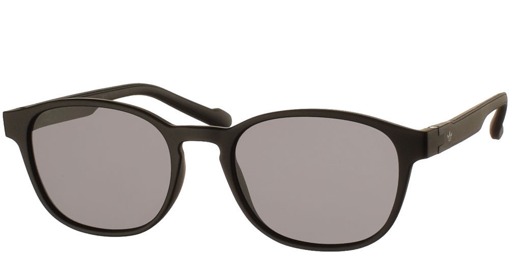 Ανδρικά κοκάλινα τετράγωνα γυαλιά ηλίου Adidas Originals AOR030 009 σε μαύρο ματ χρώμα και επίπεδους σκουρόχρωμους γκρι φακούς για όλα τα πρόσωπα.