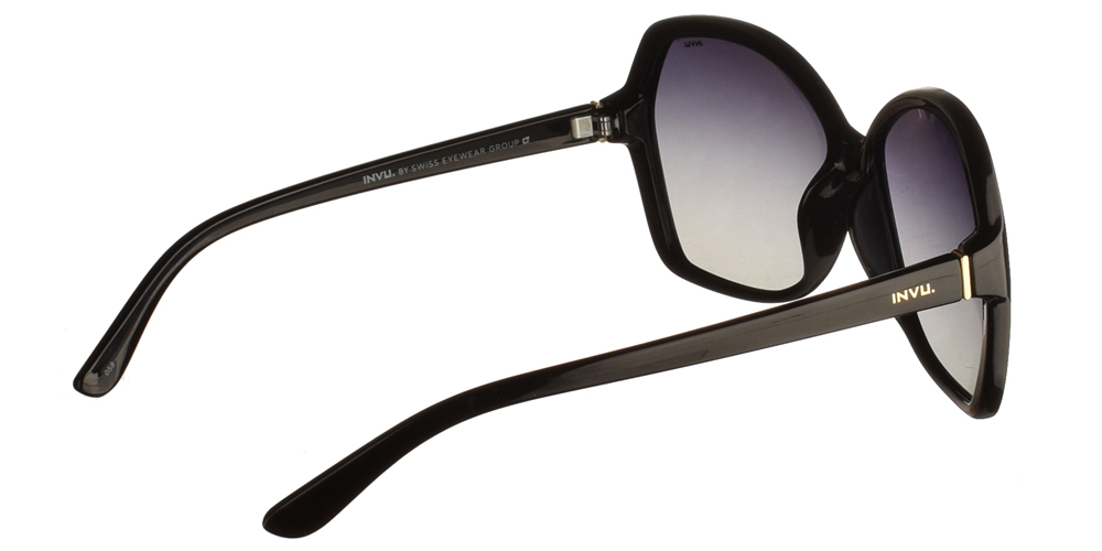 Διαχρονικά κοκάλινα γυναικεία γυαλιά ηλίου B2009 A σε μαύρο σκελετό με γκρι ντεγκραντέ polarized φακούς της εταιρίας Invu για μεσαία και μεγάλα πρόσωπα.