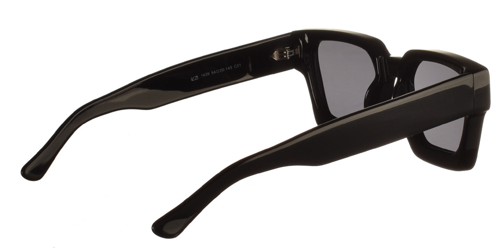 Τετράγωνα χειροποίητα κοκάλινα ανδρικά και γυναικεία γυαλιά ηλίου 1439 01 μαύρα με γκρι σκούρους polarized φακούς της εταιρίας Katler κατάλληλα για μεσαία και μικρά πρόσωπα.